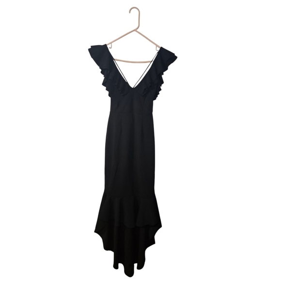 Hello Molly Dresses & Skirts - NWT Hello Molly Women's Small Size 4 Hi-Low Ruffle Hem Black Maxi Dress